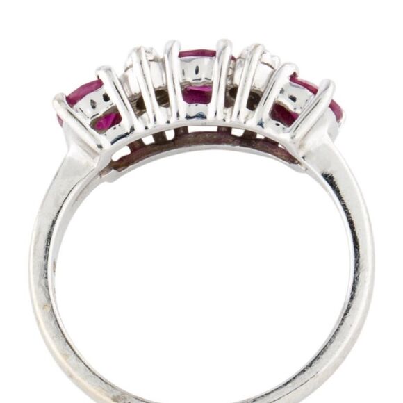 14k white gold diamond and ruby cocktail ring - Picture 5 of 5